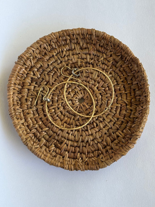 PINE NEEDLE JEWELRY HOLDER